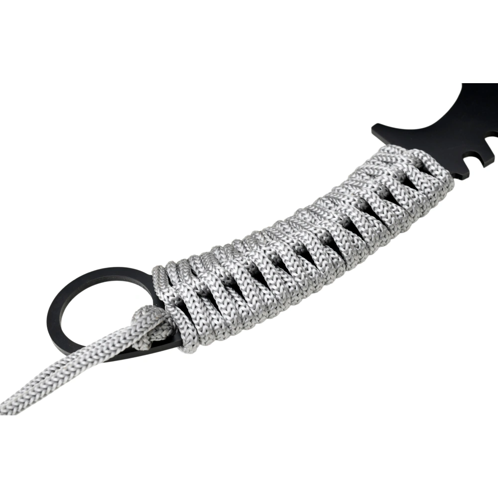 Hollowed-out outdoor axe with rope handle - Image 5